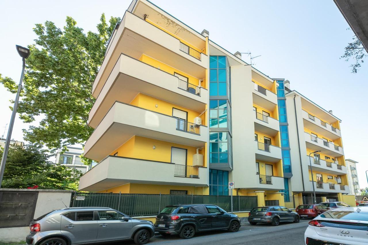 Alessia'S Flat - Affori Apartment มิลาน ภายนอก รูปภาพ